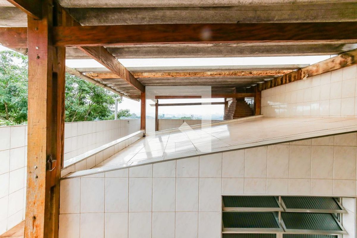 Casa, 5 quartos, 250 m² - Foto 40