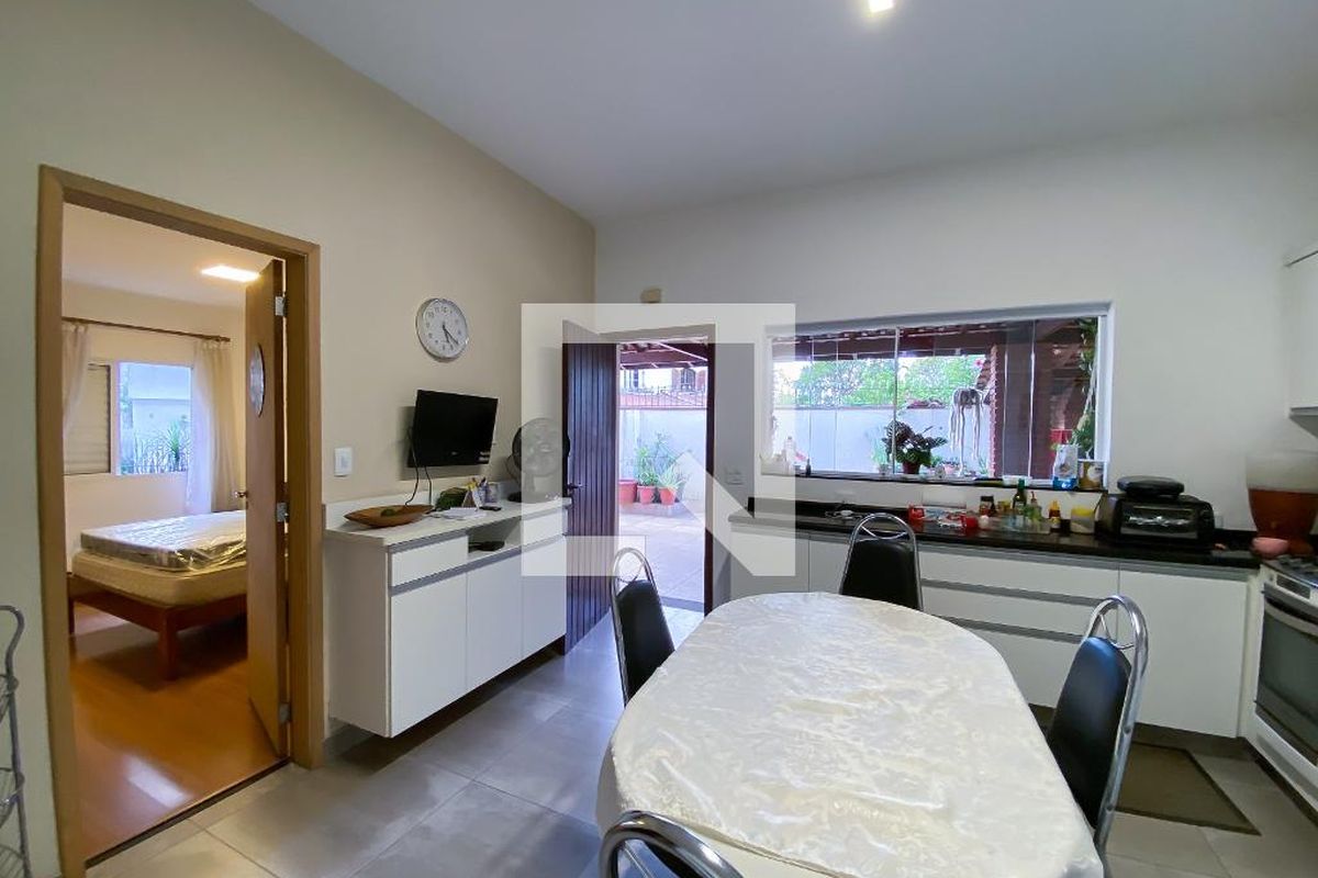 Casa, 4 quartos, 220 m² - Foto 120