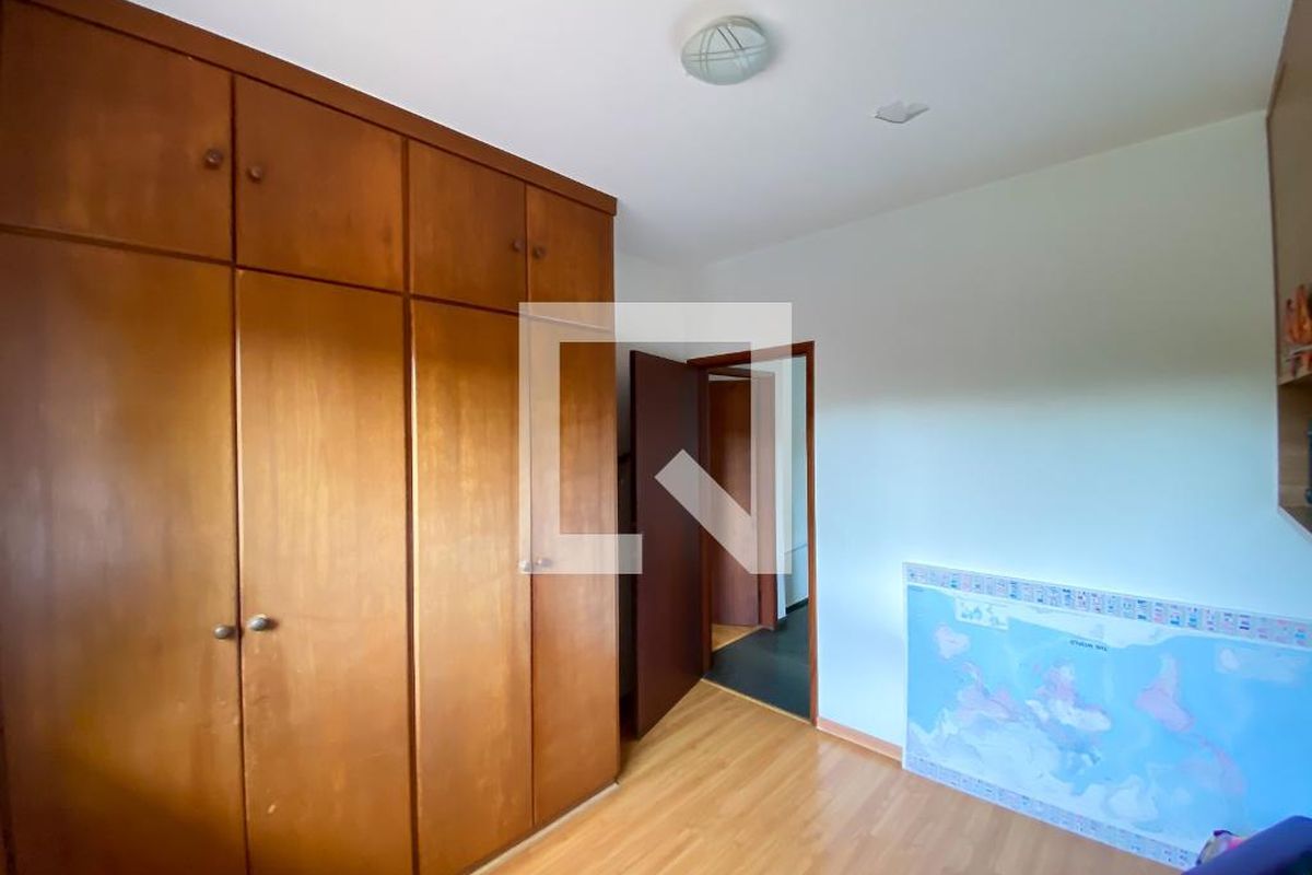 Casa, 4 quartos, 220 m² - Foto 33