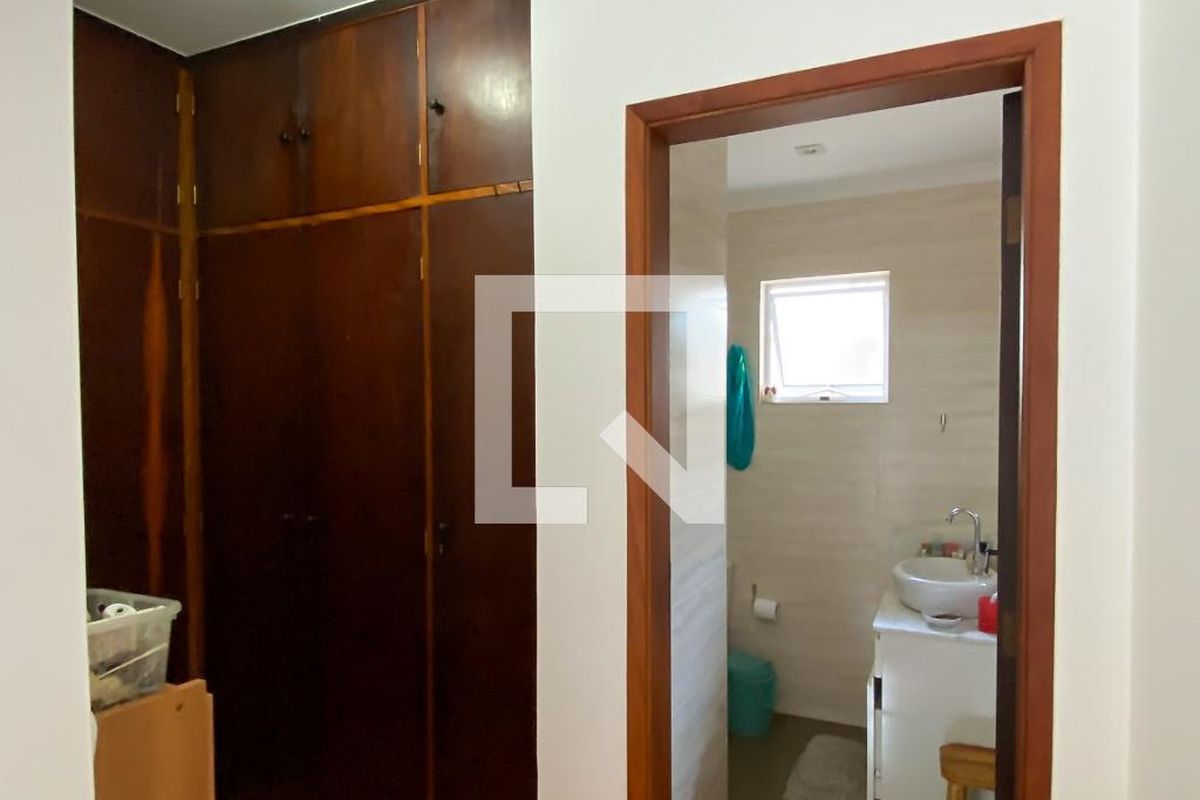 Casa, 4 quartos, 220 m² - Foto 87