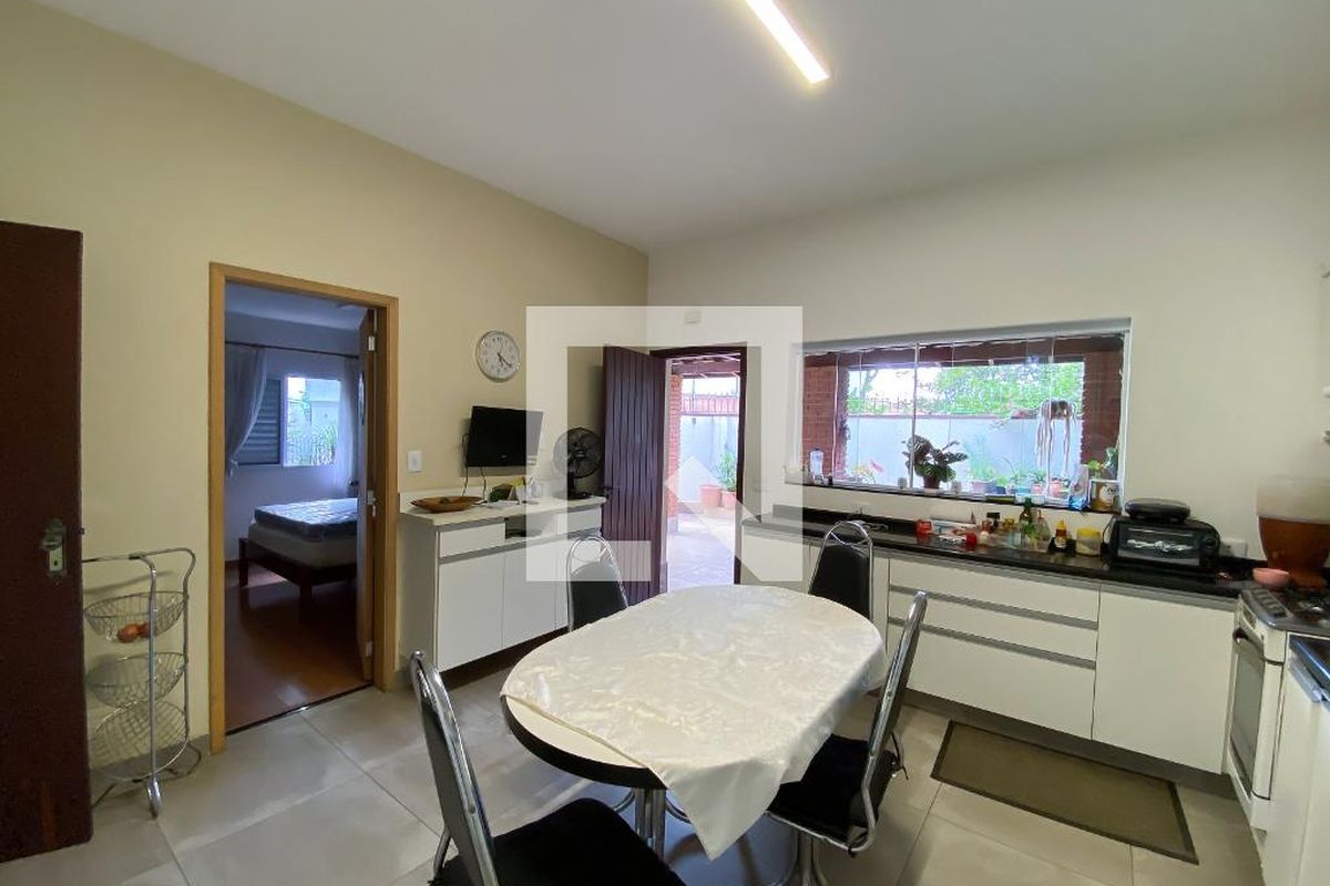 Casa, 4 quartos, 220 m² - Foto 117