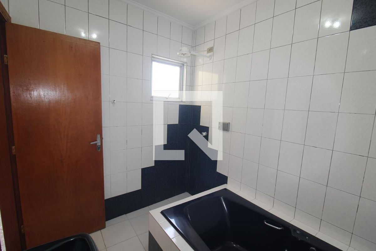 Casa, 3 quartos, 326 m² - Foto 27