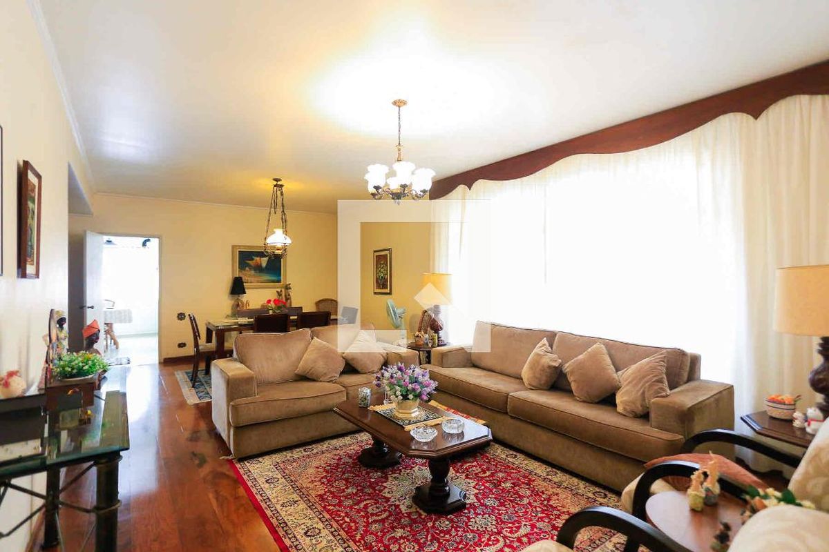 Casa, 4 quartos, 294 m² - Foto 2