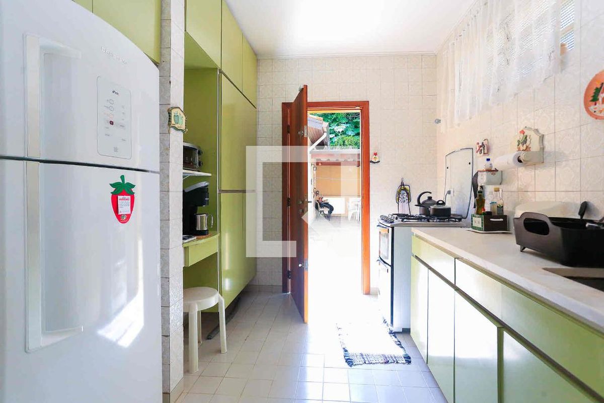 Casa, 4 quartos, 294 m² - Foto 48