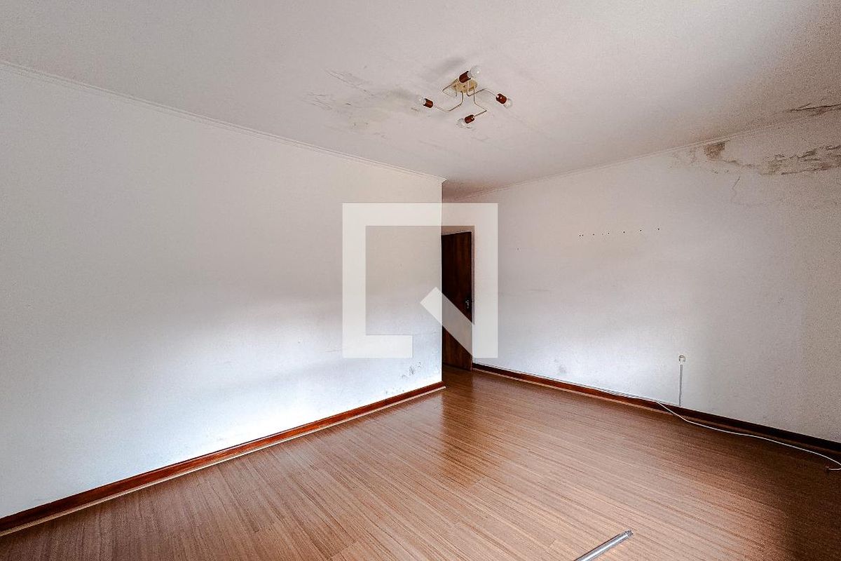 Casa, 3 quartos, 270 m² - Foto 38