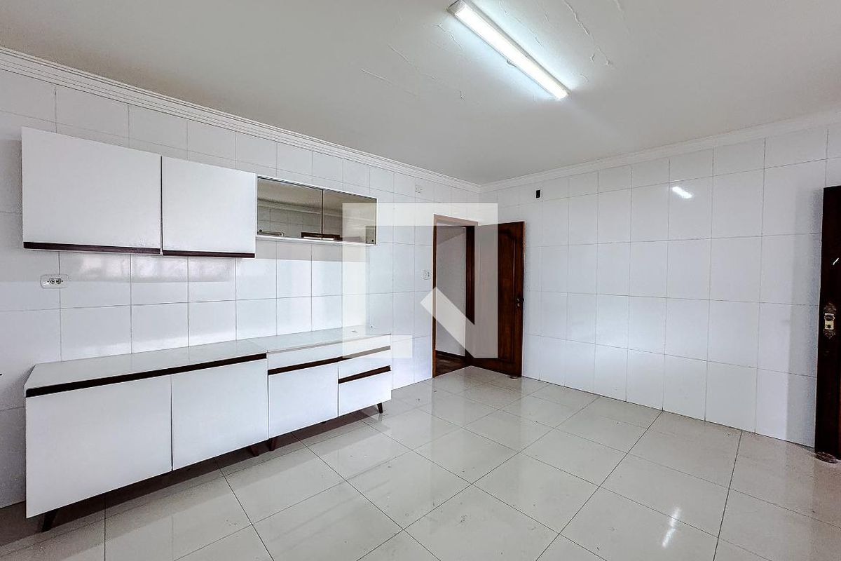 Casa, 3 quartos, 270 m² - Foto 82