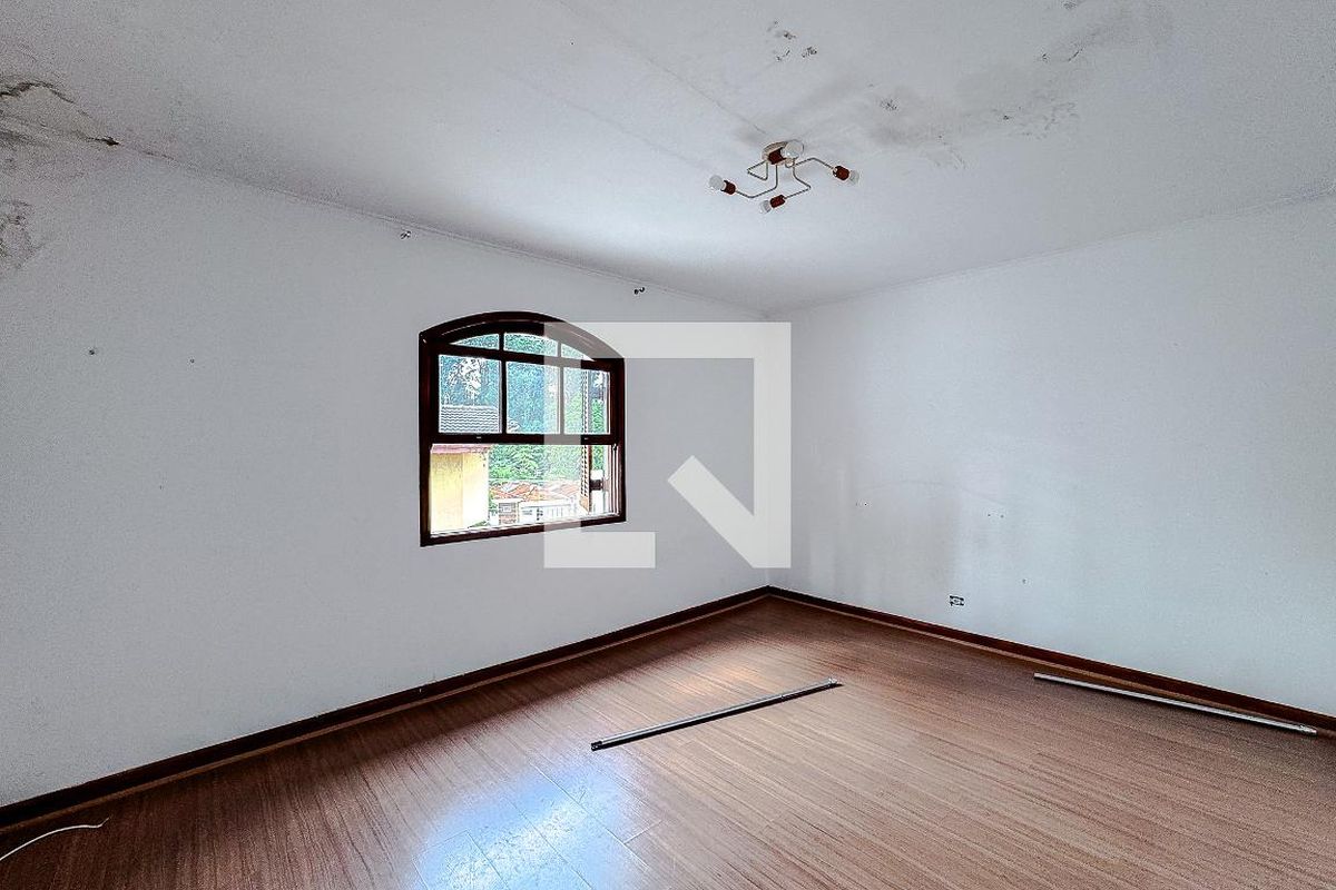 Casa, 3 quartos, 270 m² - Foto 34