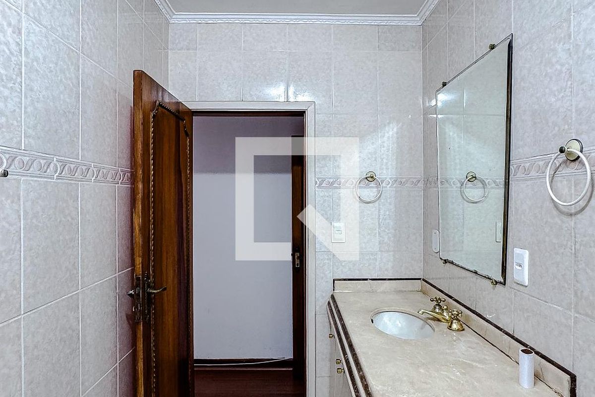 Casa, 3 quartos, 270 m² - Foto 28