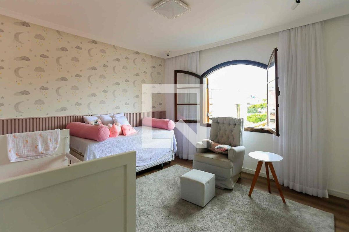 Casa, 3 quartos, 245 m² - Foto 79