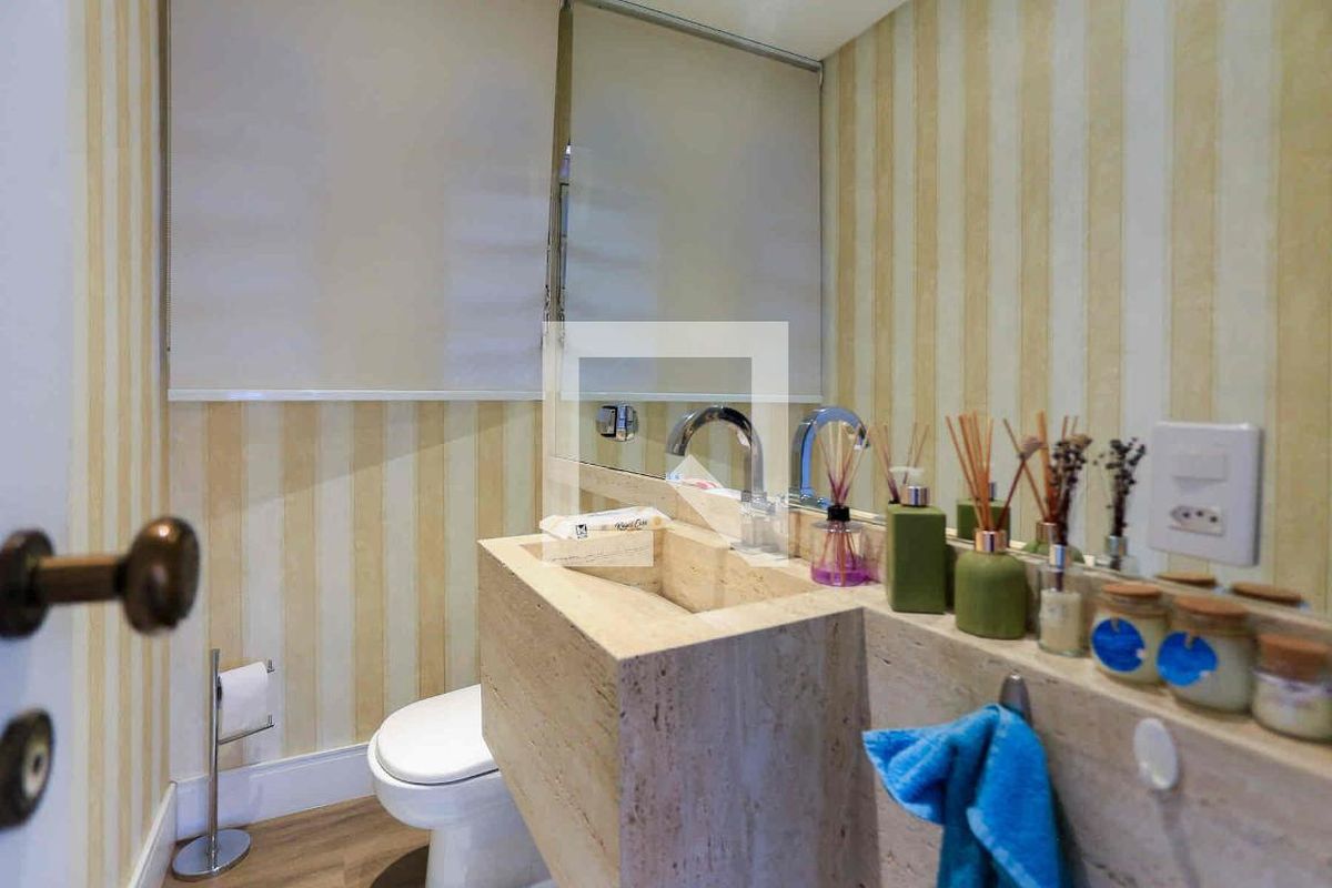Casa, 3 quartos, 245 m² - Foto 57