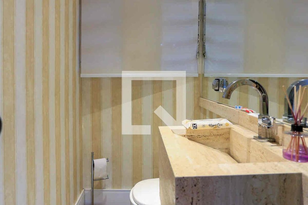 Casa, 3 quartos, 245 m² - Foto 51
