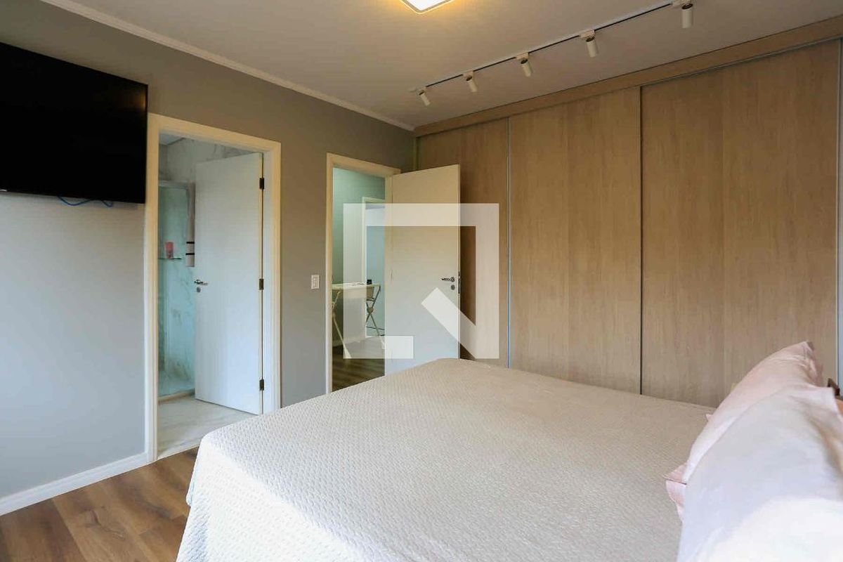Casa, 3 quartos, 245 m² - Foto 67