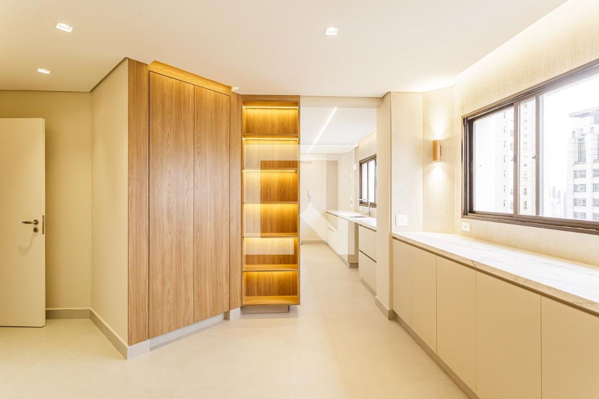 Apartamento, 4 quartos, 200 m² - Foto 47