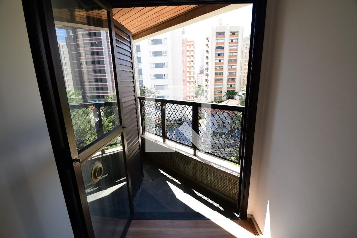 Apartamento à Venda - Cambuí, 1 Quarto,  50 m2 em , Campinas - sp | SoloBR