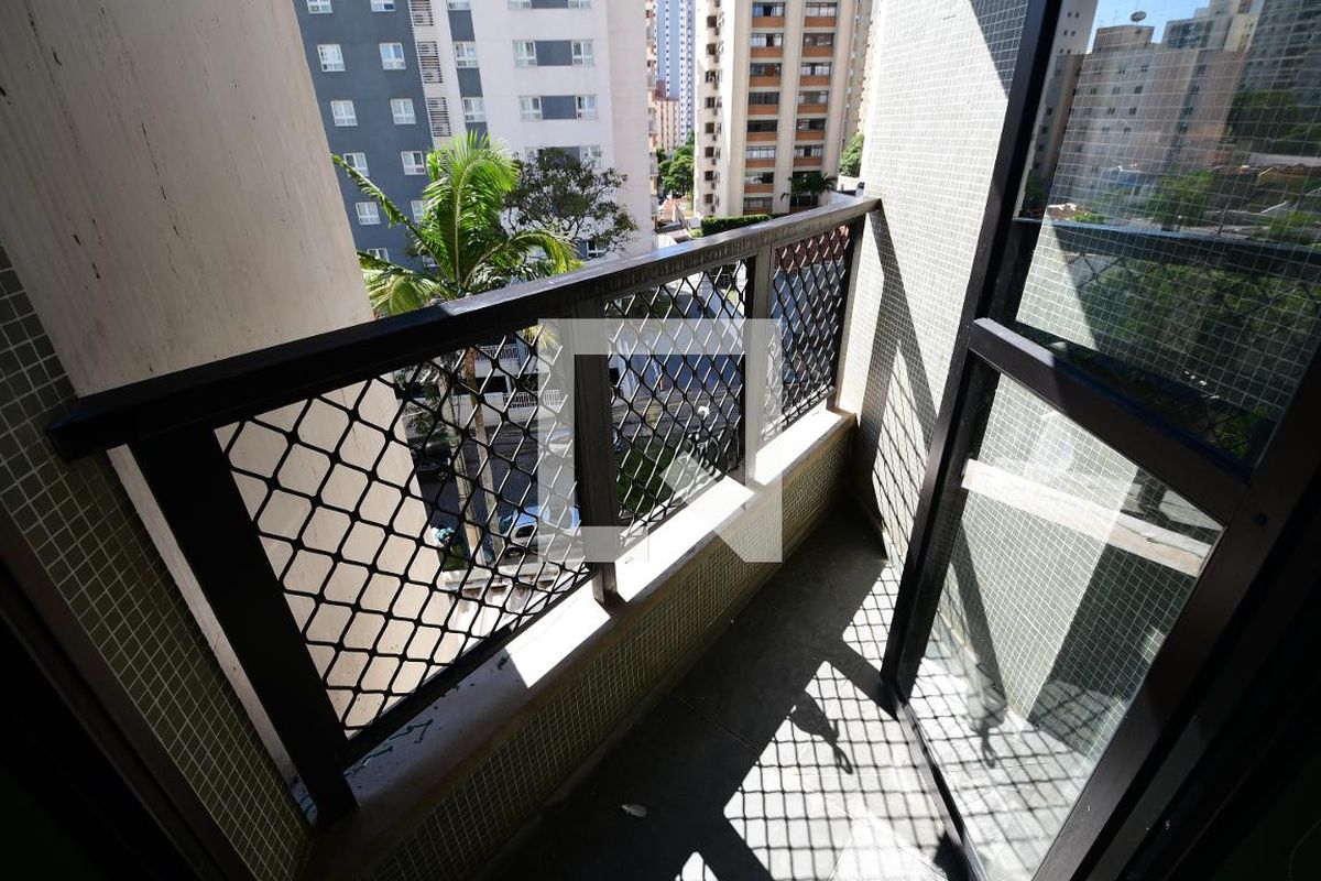 Apartamento à Venda - Cambuí, 1 Quarto,  50 m2 em , Campinas - sp | SoloBR