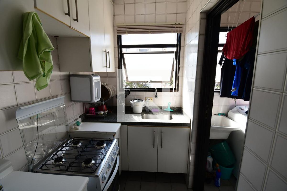 Apartamento à Venda - Cambuí, 1 Quarto,  50 m2 em , Campinas - sp | SoloBR