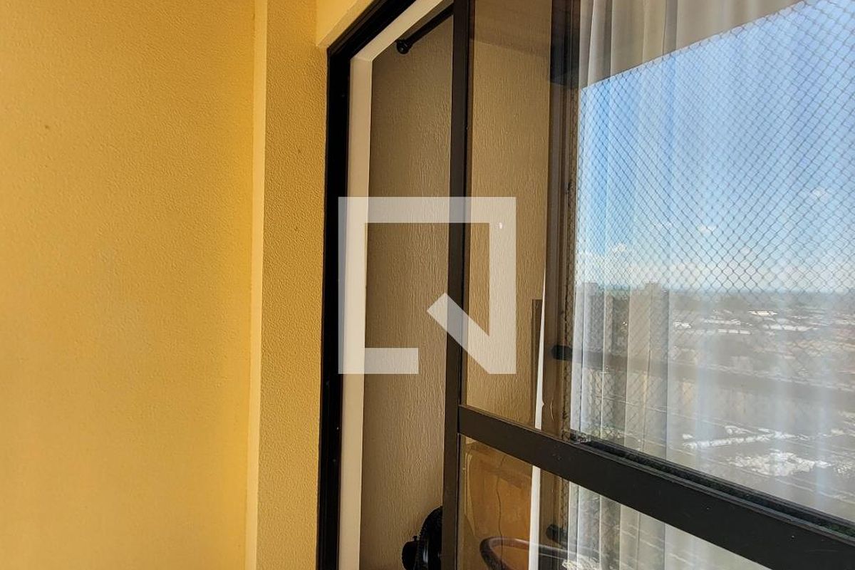 Apartamento à Venda - Mansões Santo Antônio, 2 Quartos,  68 m2 em , Campinas - sp | SoloBR