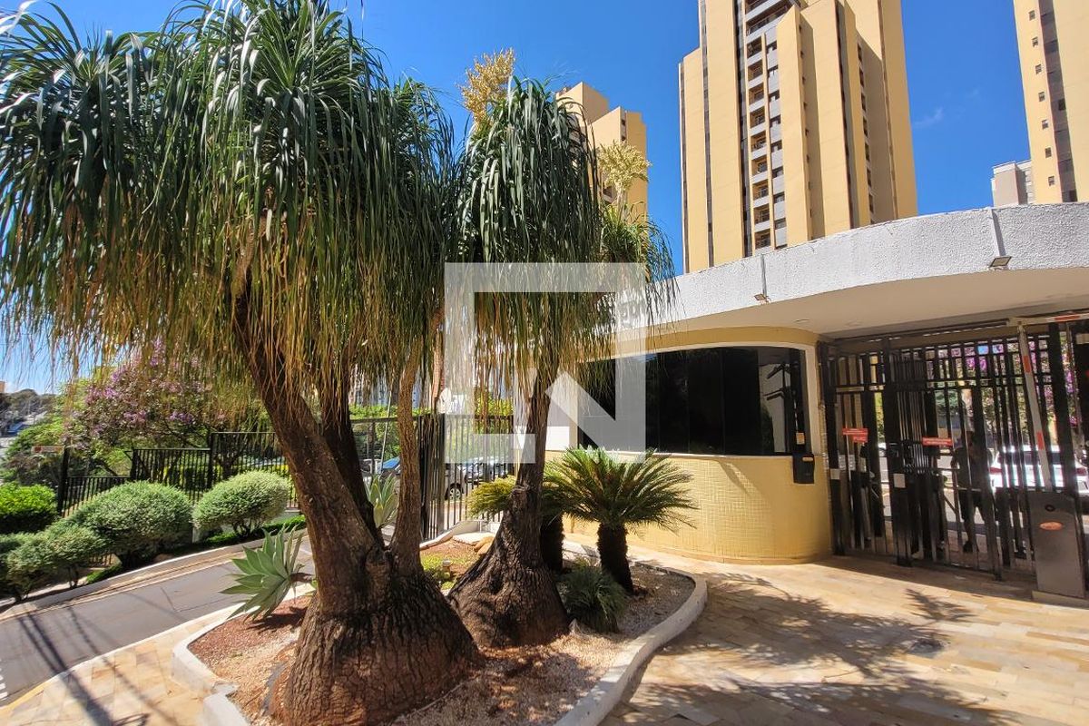 Apartamento à Venda - Mansões Santo Antônio, 2 Quartos,  68 m2 em , Campinas - sp | SoloBR