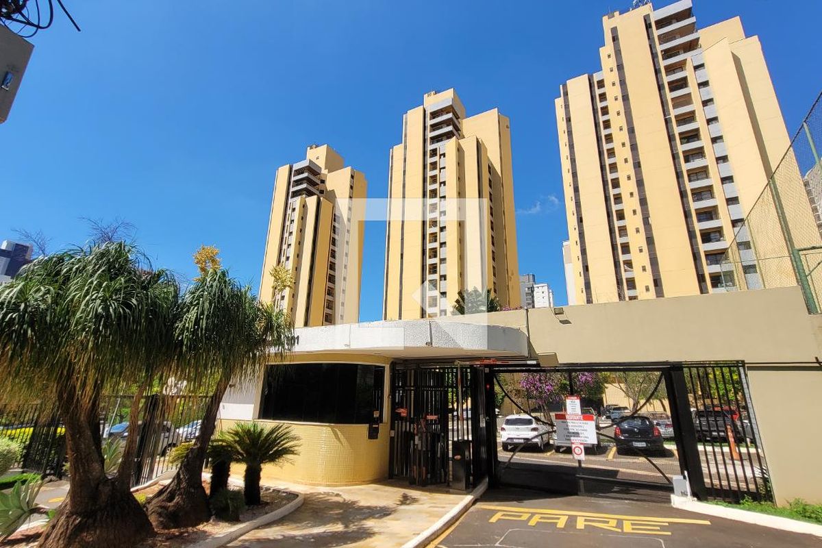Apartamento à Venda - Mansões Santo Antônio, 2 Quartos,  68 m2 em , Campinas - sp | SoloBR