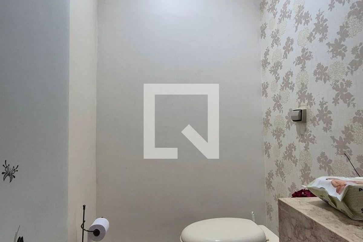 Casa à Venda - Swiss Park, 5 Quartos,  400 m2 em , Campinas - sp | SoloBR