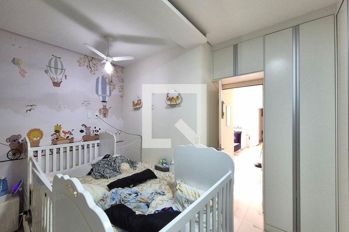 Casa à Venda - Swiss Park, 5 Quartos,  400 m2 em , Campinas - sp | SoloBR