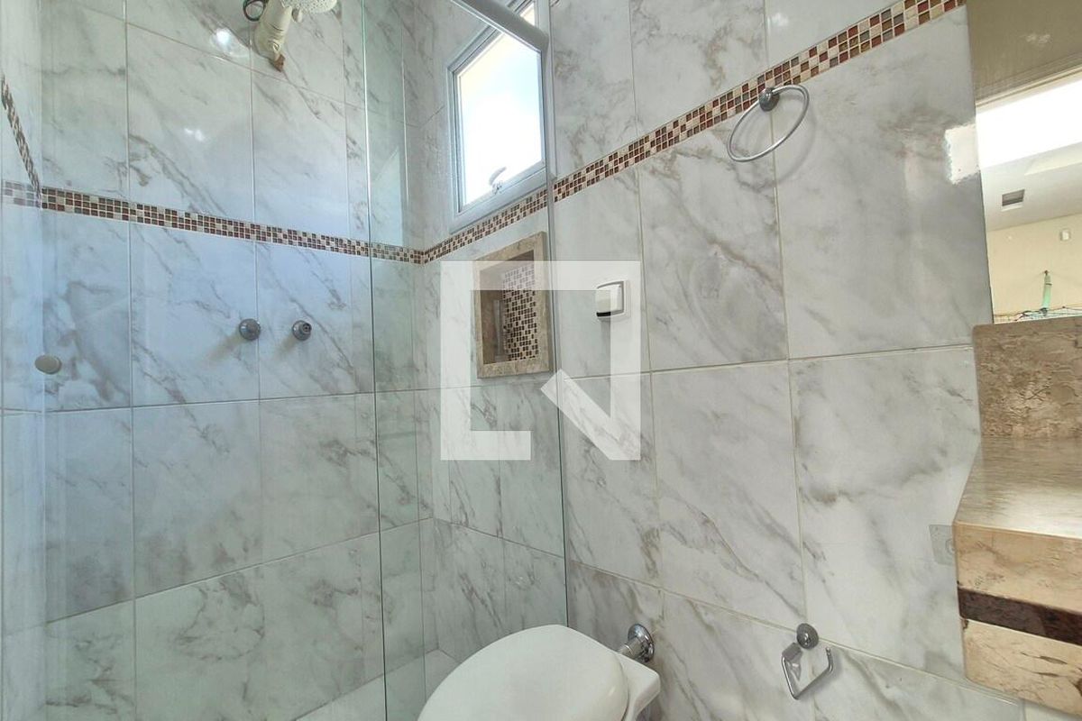 Casa à Venda - Swiss Park, 5 Quartos,  400 m2 em , Campinas - sp | SoloBR