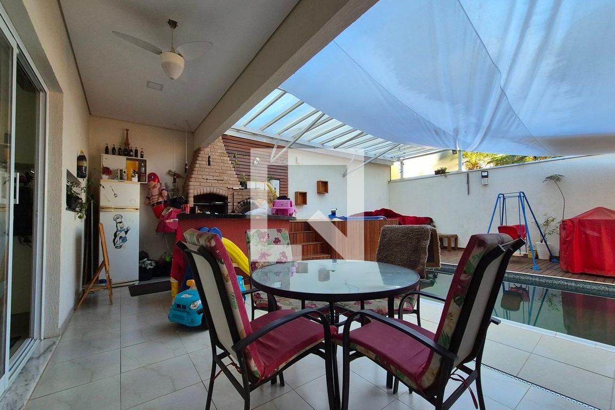Casa à Venda - Swiss Park, 5 Quartos,  400 m2 em , Campinas - sp | SoloBR