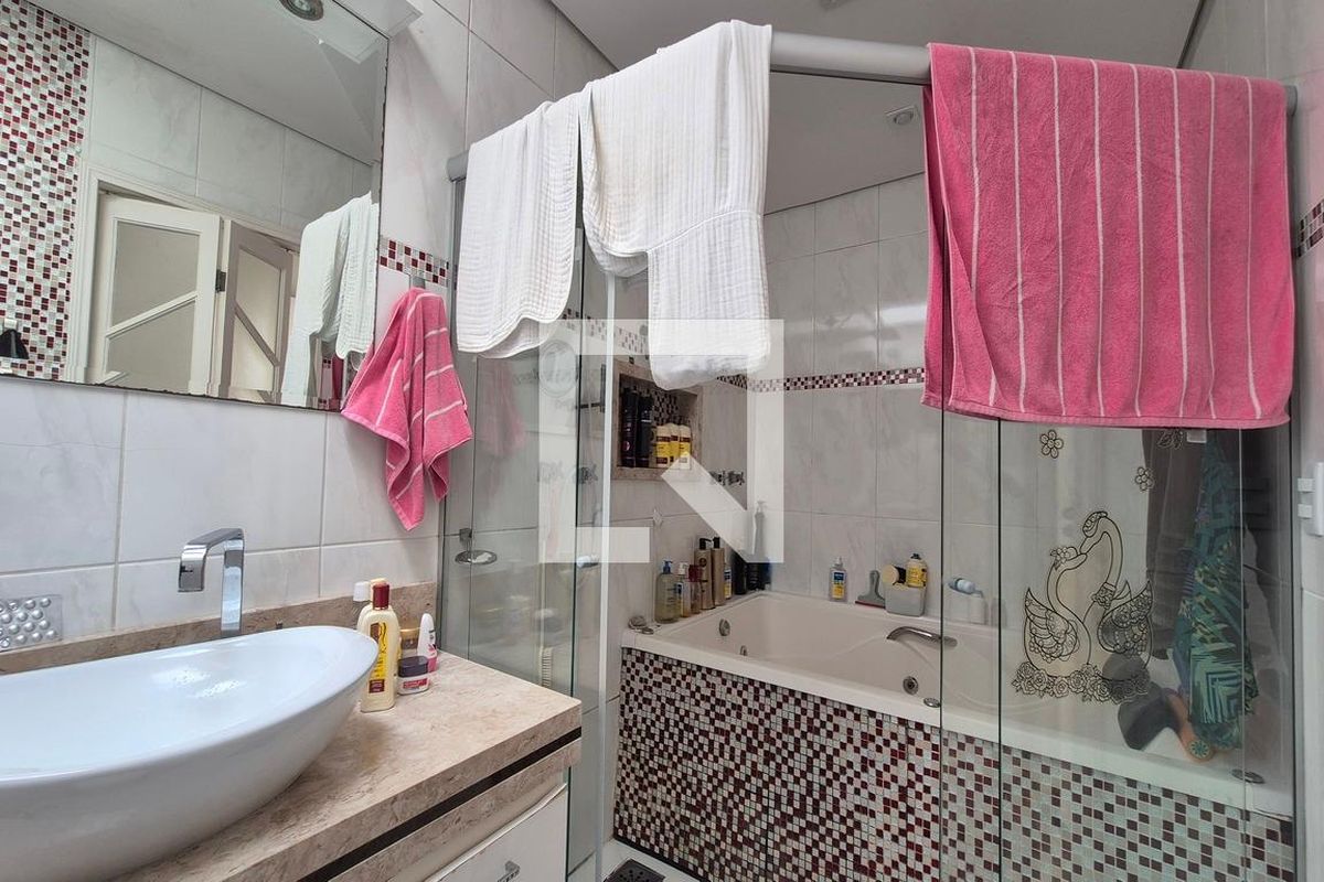 Casa à Venda - Swiss Park, 5 Quartos,  400 m2 em , Campinas - sp | SoloBR