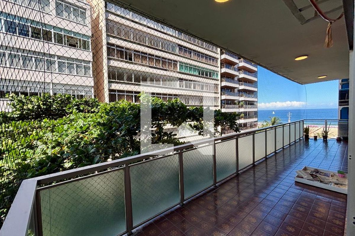 Apartamento, 3 quartos, 243 m² - Foto 40