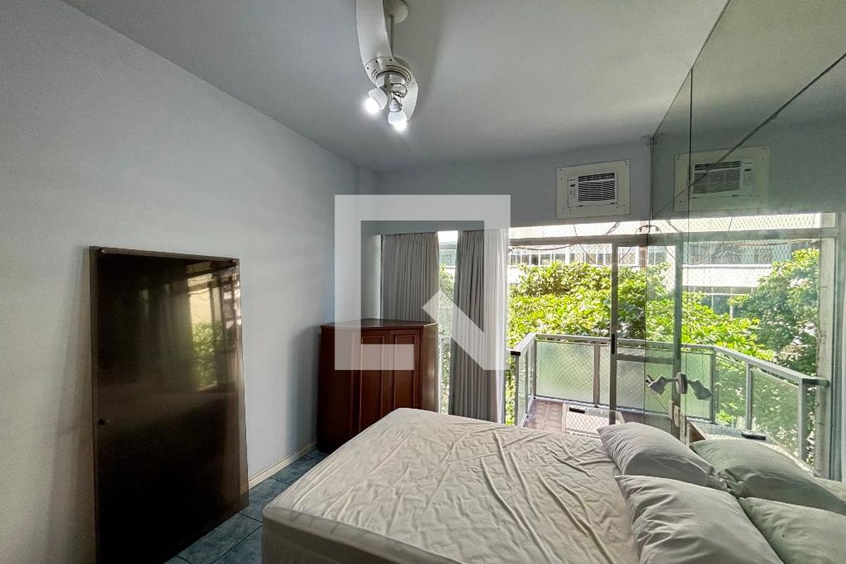 Apartamento, 3 quartos, 243 m² - Foto 96