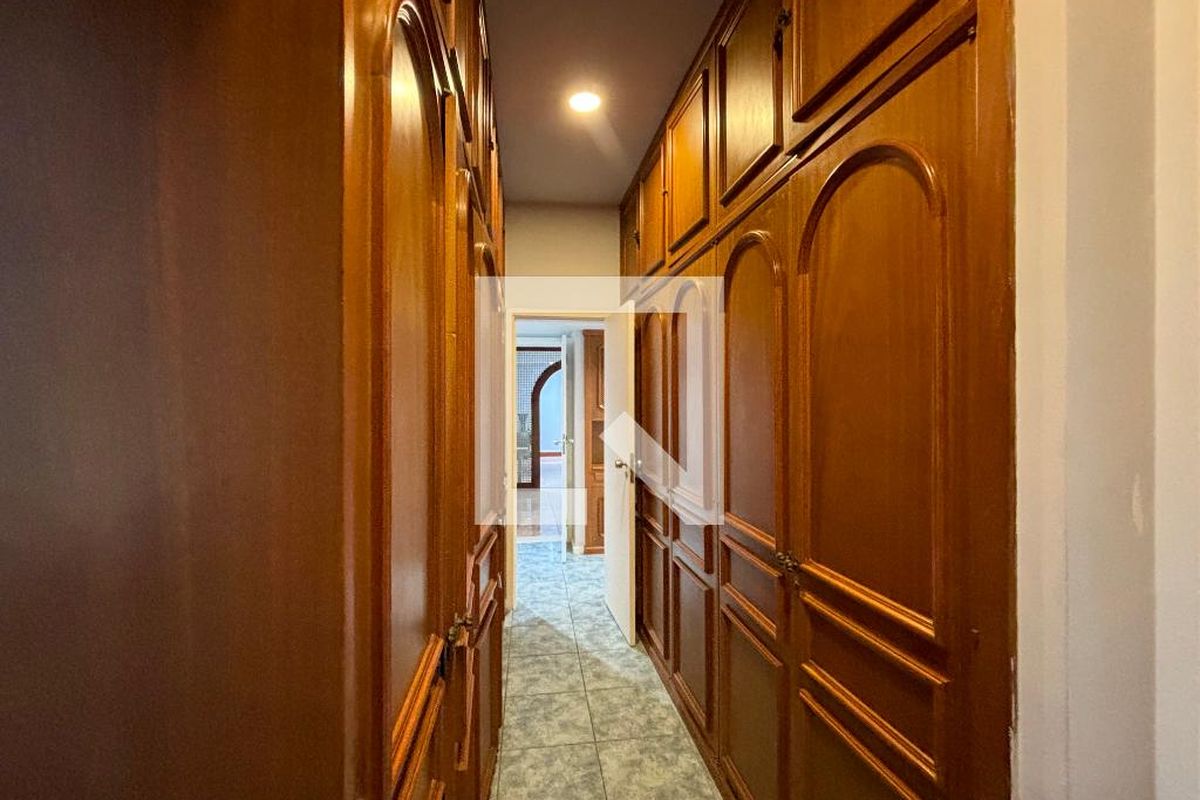 Apartamento, 3 quartos, 243 m² - Foto 88