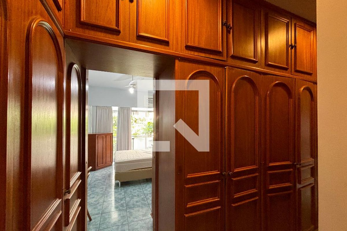 Apartamento, 3 quartos, 243 m² - Foto 86