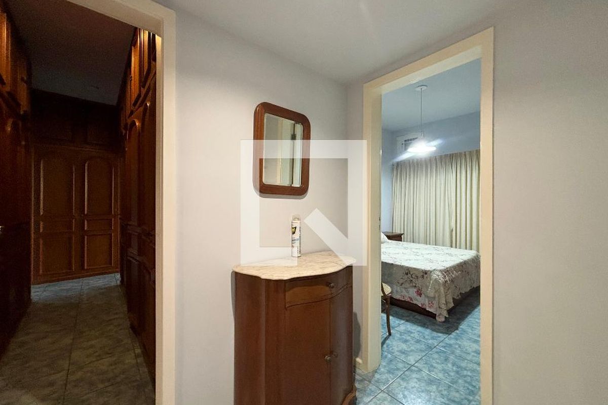 Apartamento, 3 quartos, 243 m² - Foto 50