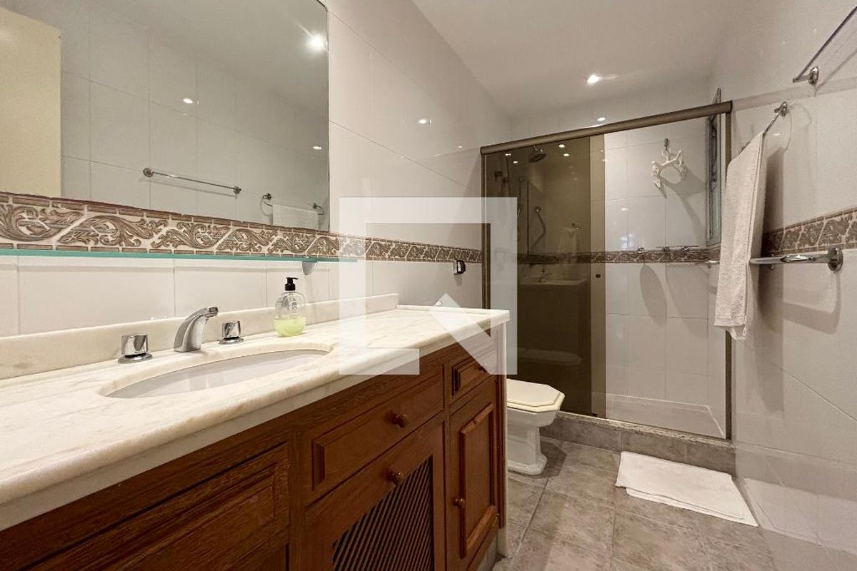 Apartamento, 3 quartos, 243 m² - Foto 102