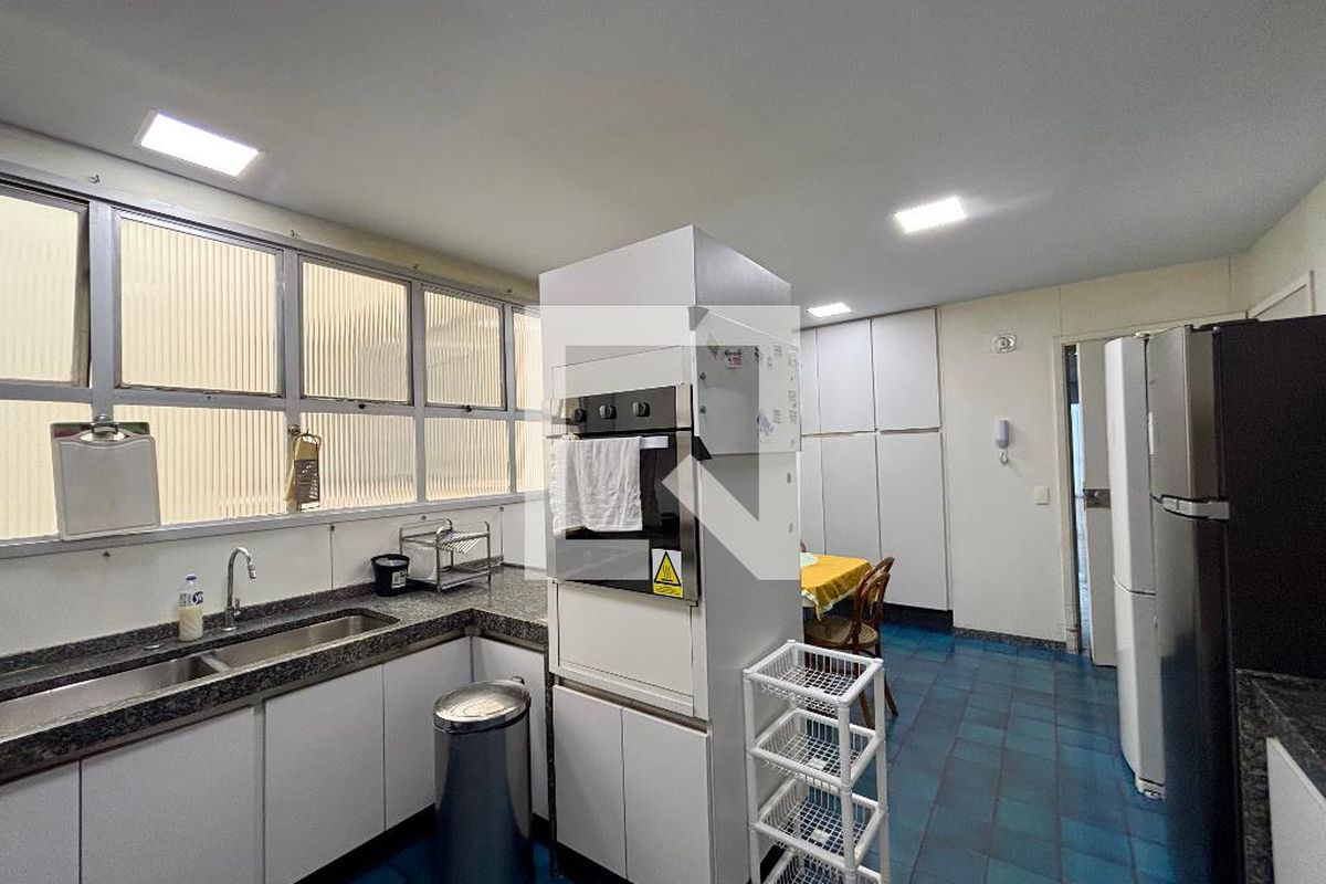 Apartamento, 3 quartos, 243 m² - Foto 122