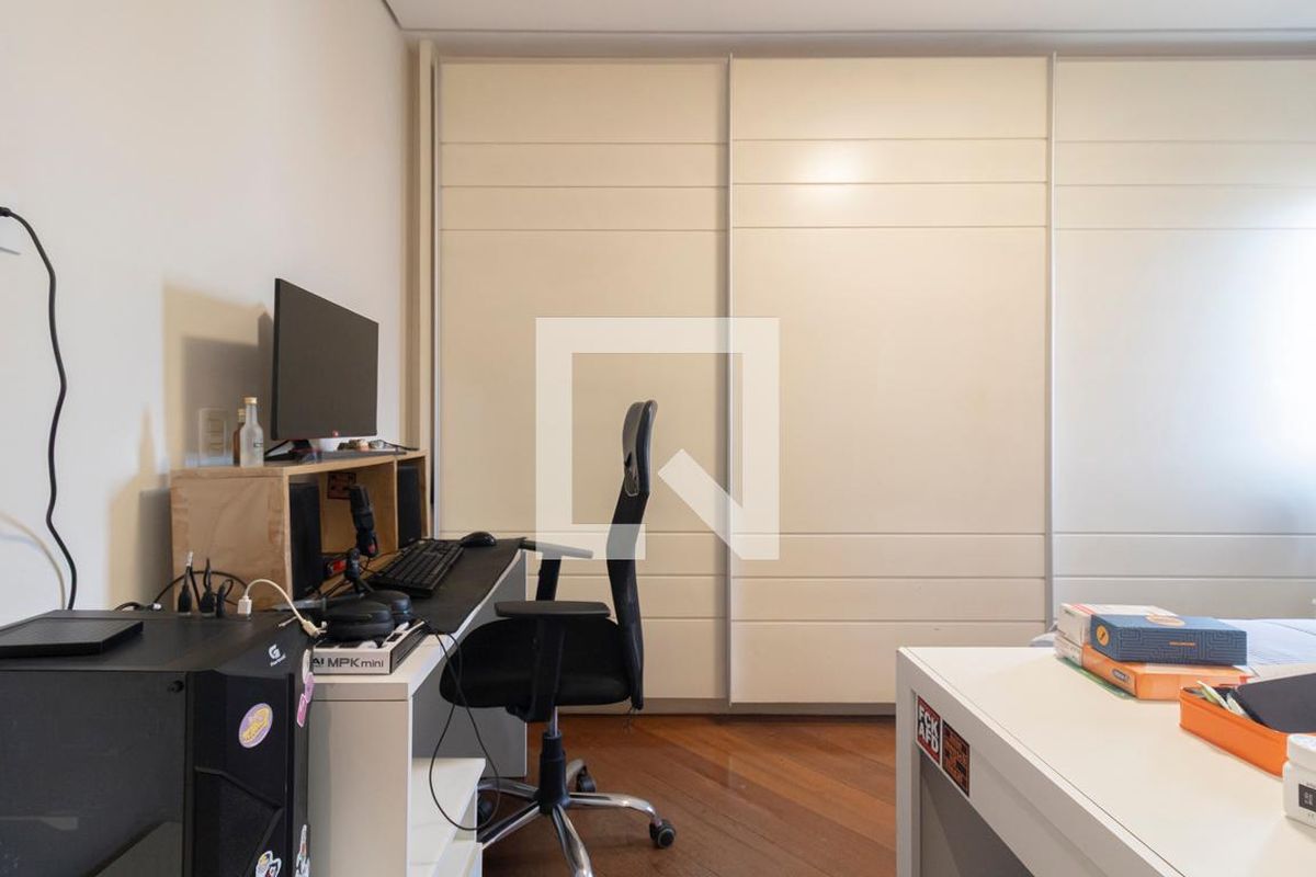 Apartamento, 4 quartos, 209 m² - Foto 36