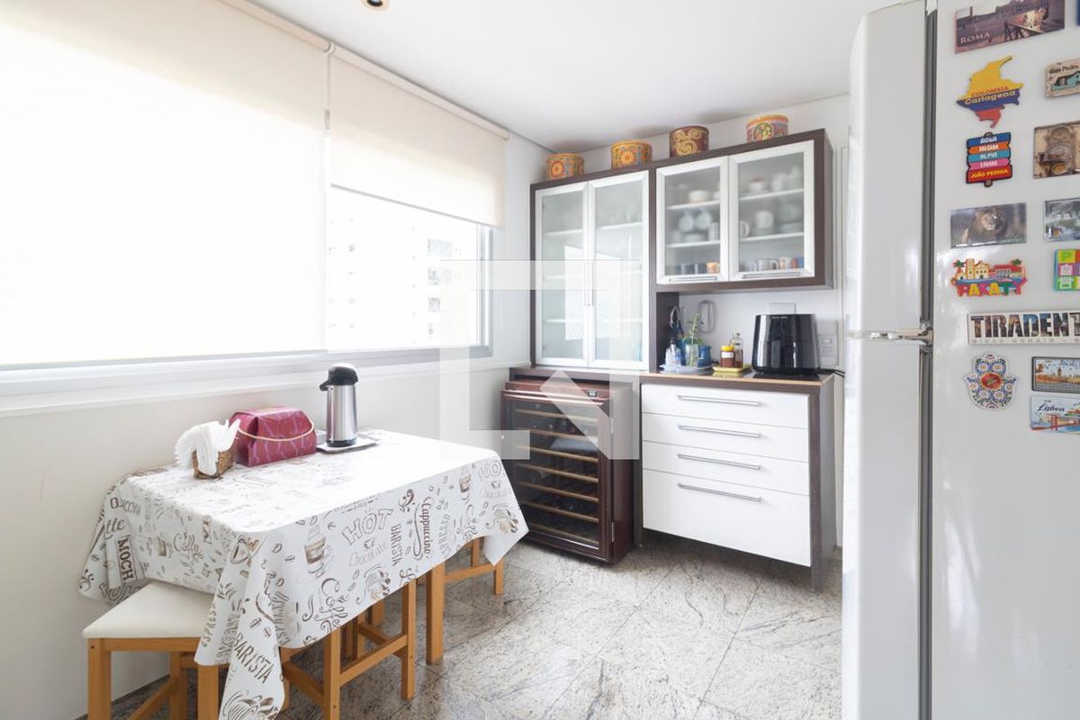 Apartamento, 4 quartos, 209 m² - Foto 57
