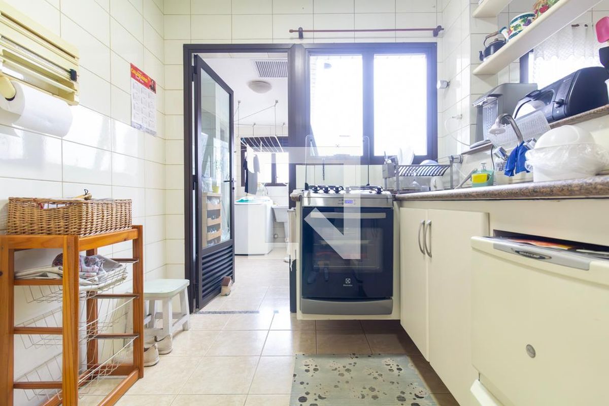 Apartamento, 3 quartos, 132 m² - Foto 118