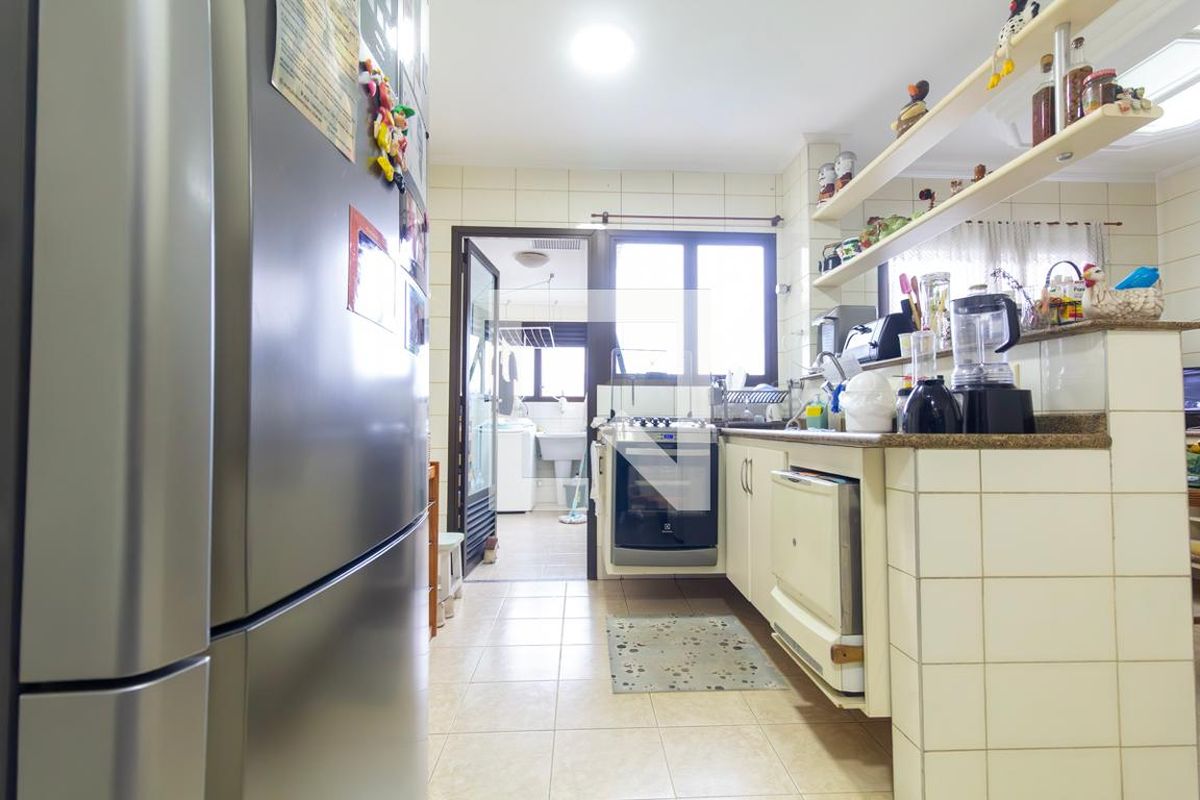 Apartamento, 3 quartos, 132 m² - Foto 116