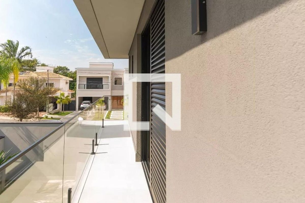 Casa à Venda - Swiss Park, 3 Quartos,  330 m2 em , Campinas - sp | SoloBR