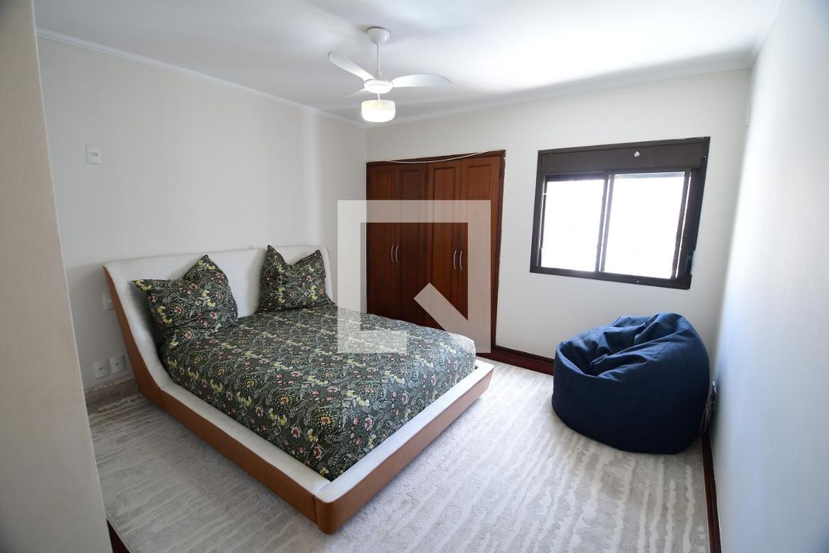 Apartamento à Venda - Cambuí, 4 Quartos,  240 m2 em , Campinas - sp | SoloBR
