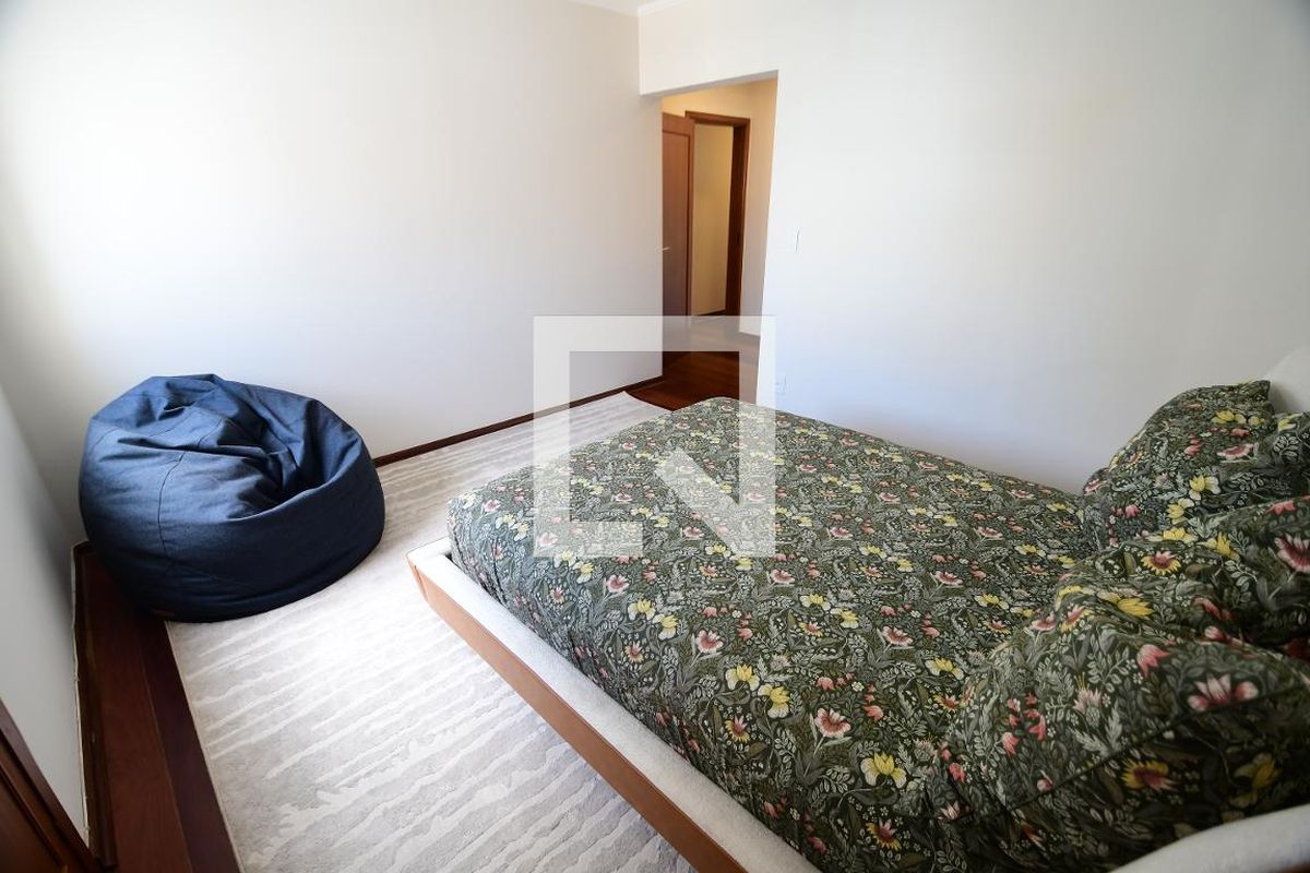 Apartamento à Venda - Cambuí, 4 Quartos,  240 m2 em , Campinas - sp | SoloBR