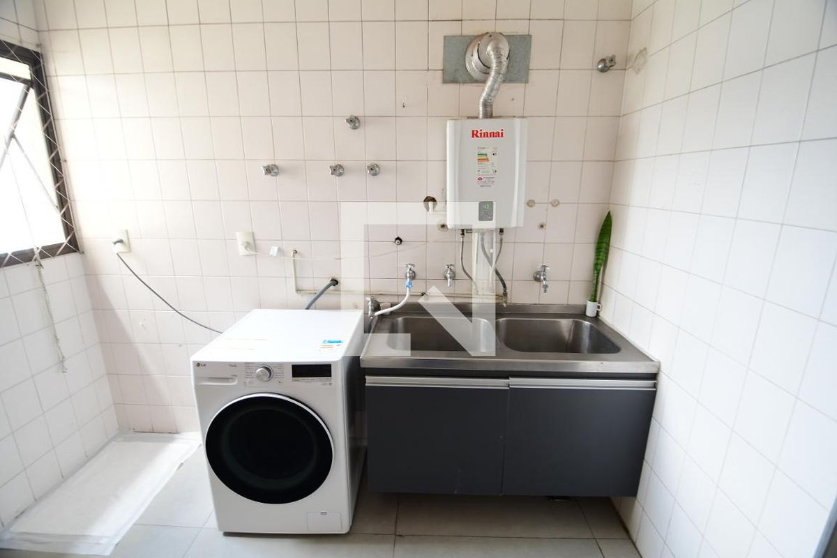 Apartamento à Venda - Cambuí, 4 Quartos,  240 m2 em , Campinas - sp | SoloBR