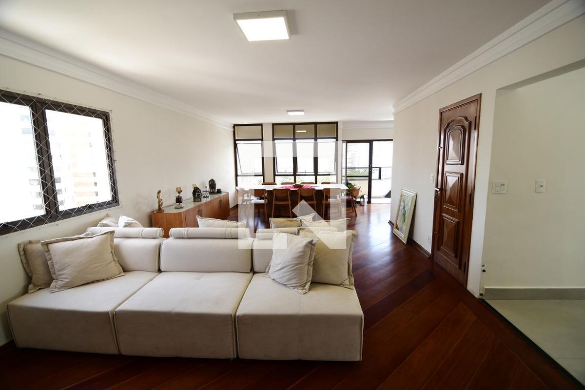 Apartamento à Venda - Cambuí, 4 Quartos,  240 m2 em , Campinas - sp | SoloBR