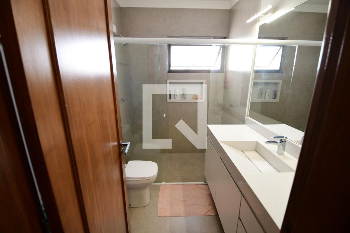 Apartamento à Venda - Cambuí, 4 Quartos,  240 m2 em , Campinas - sp | SoloBR