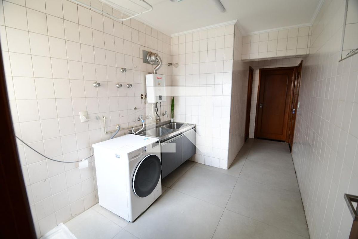 Apartamento à Venda - Cambuí, 4 Quartos,  240 m2 em , Campinas - sp | SoloBR