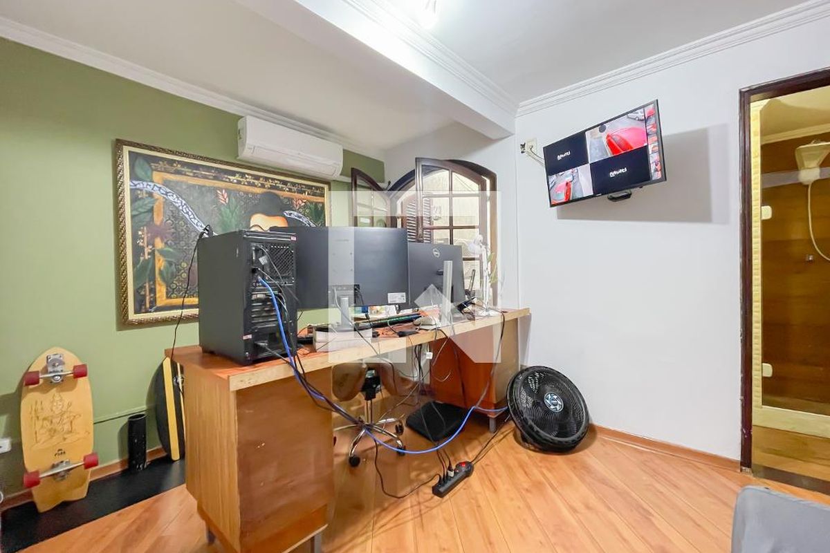 Casa, 3 quartos, 234 m² - Foto 30