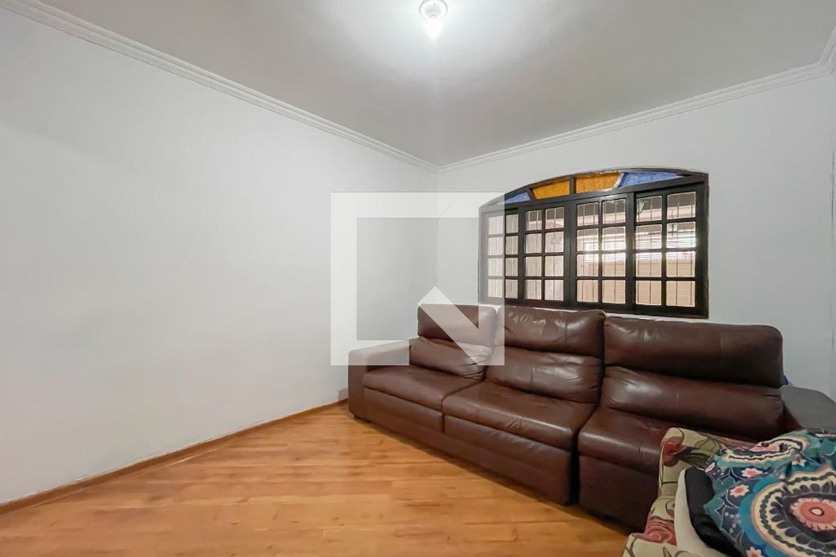 Casa, 3 quartos, 234 m² - Foto 8
