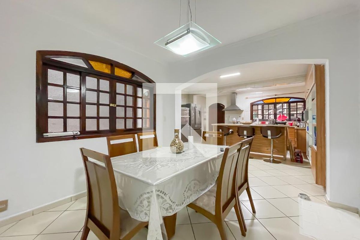 Casa, 3 quartos, 234 m² - Foto 10