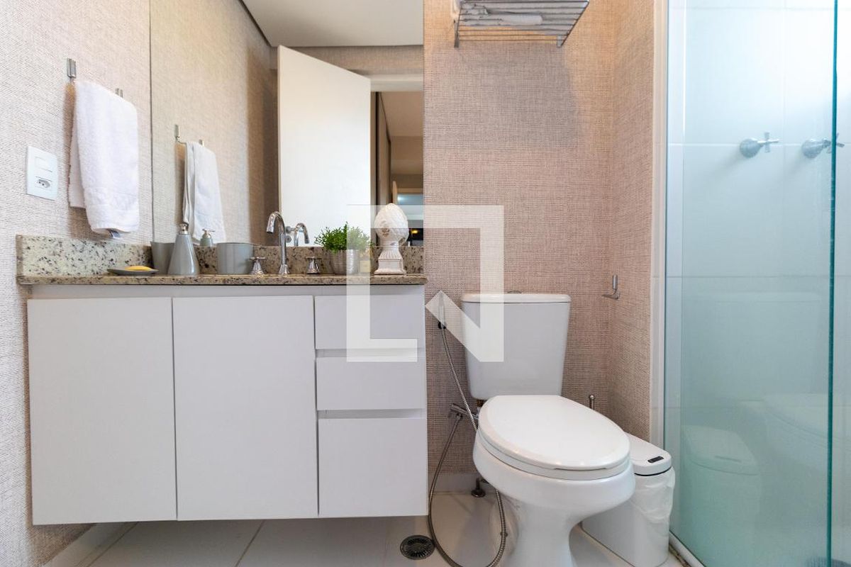 Apartamento à Venda - Centro, 2 Quartos,  67 m2 em , Campinas - sp | SoloBR
